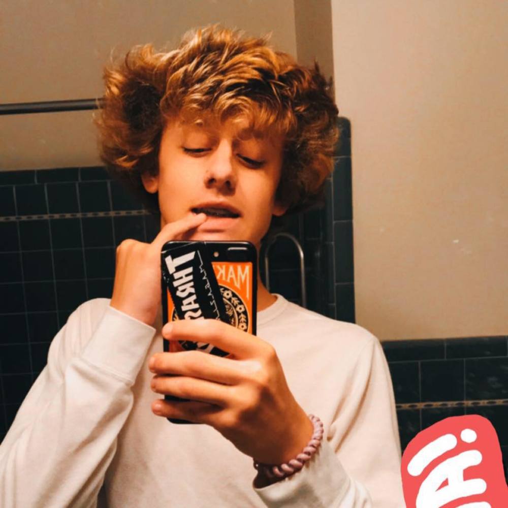 Meet your Posher, Ashton